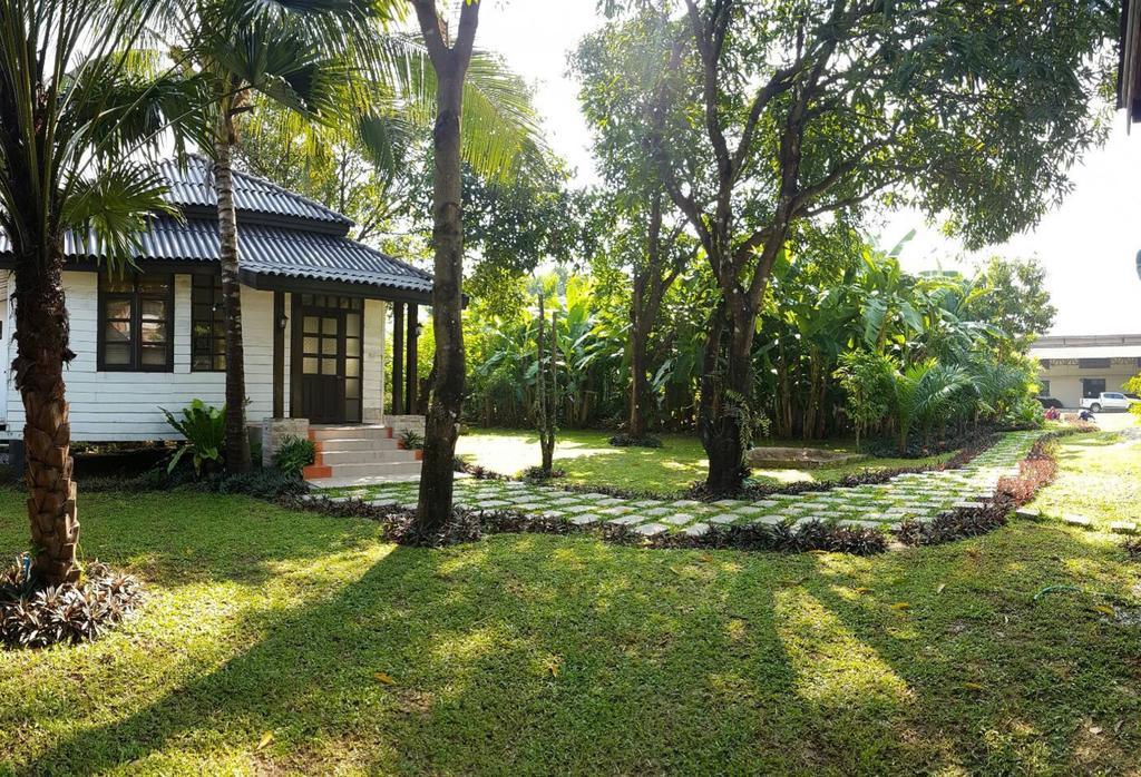 Villa Thakhek Exterior foto