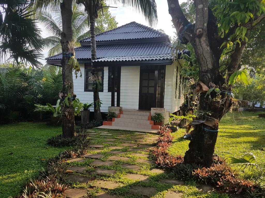 Villa Thakhek Exterior foto