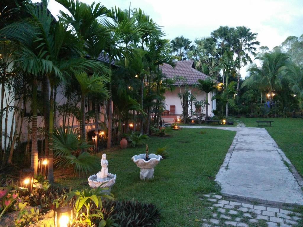Villa Thakhek Exterior foto