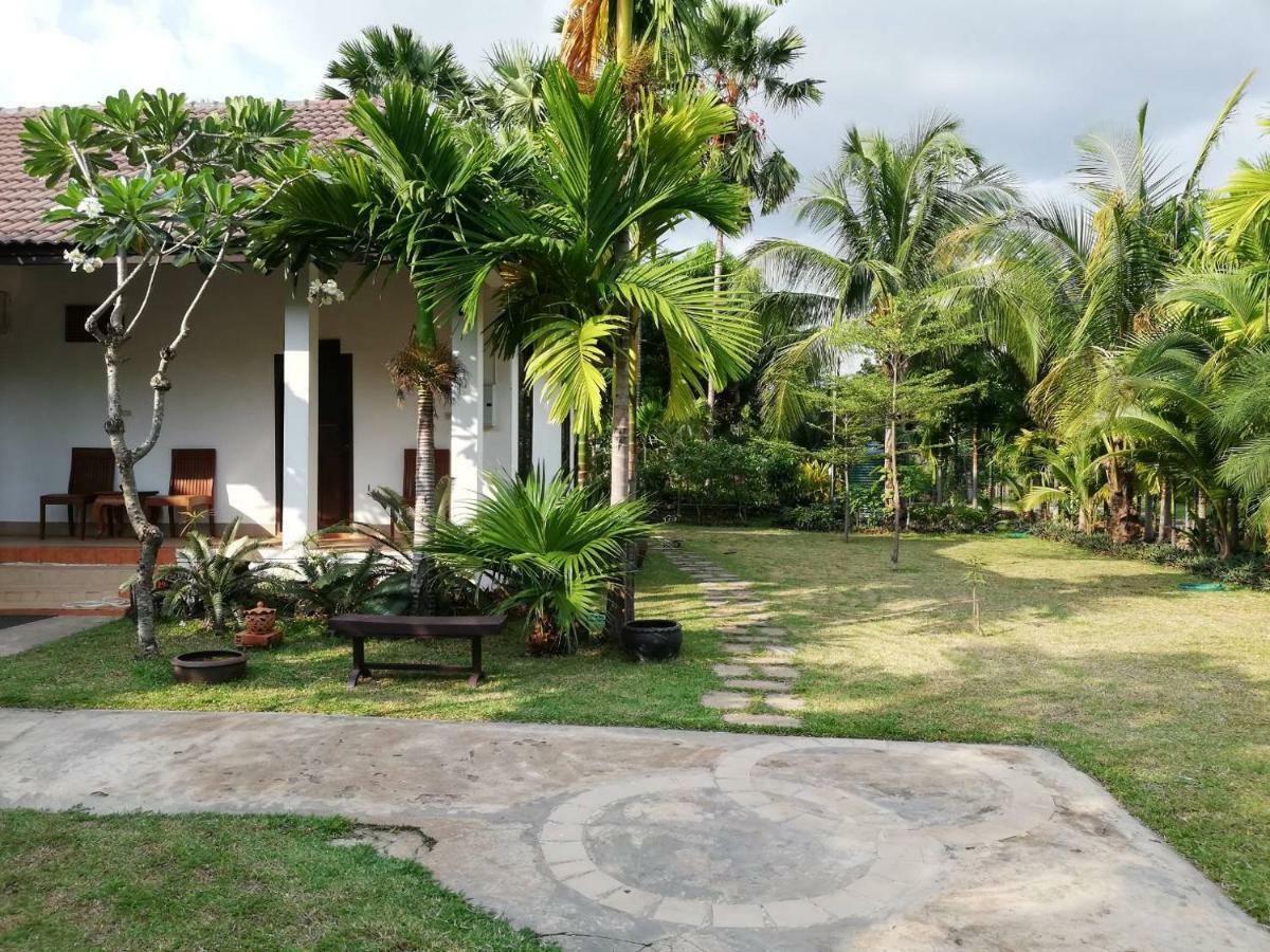Villa Thakhek Exterior foto
